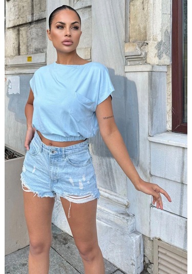 Kadın Bebe Mavi Yarım Kol, Geniş Yaka, Tek Cepli, Beli Lastikli Rahat Crop Bluz Bebe Mavi