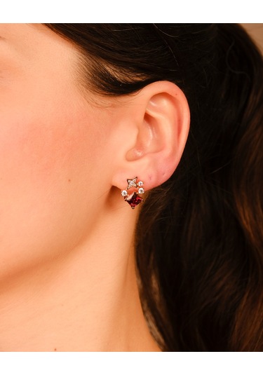 Lekka Design Kadın Takı Kararmaz Çelik Lüks Kırmızı Zirkon Taşlı Yıldızlı Küpe