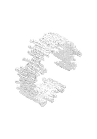 Soulader S925 Ayar Gümüş Minimalist Açık Halka Küpe Doğal Ahşap Desenli Düzensiz Pile Detaylı Özel Tasarım Kadın Gümüş Takı Gümüş