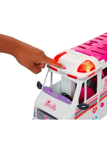 Barbie'nin Yeni Ambulansı - HKT79