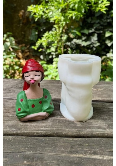 Alina Sakız Çiğneyen Kadın Tekli Silikon Mum Kalıbı