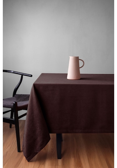 Kadife Dokulu Koyu Kahve Masa Örtüsü Zengin Renk Seçenekli Koyu Kahve