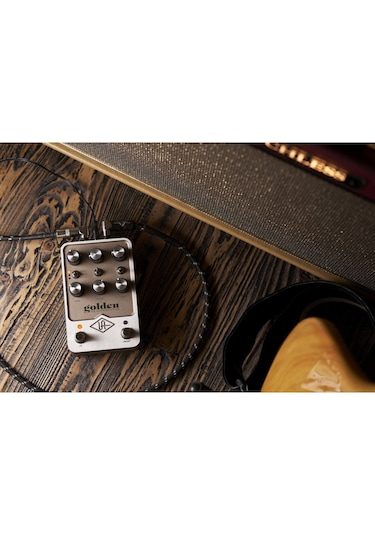Uafx Golden Reverberator Pedal
