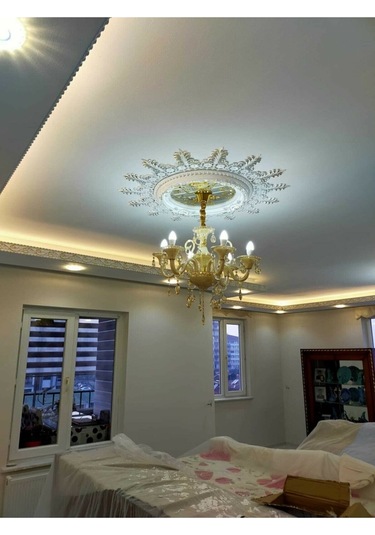 90 Cm Oval Beyaz Altın Saray Tavan