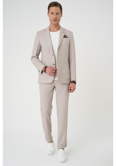 Comfort Fit Mono Yaka Çift Yırtmaç Torba Cep Kendinden Desenli Casual Bej Ceket C 705 Bej