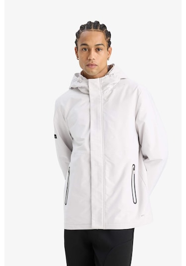 Defacto Defactofit Su İtici Regular Fit Kapüşonlu Fermuarlı Yağmurluk C6047ax25augr522 Gri Defacto Defactofit Su İtici Regular Fit Kapüşonlu Fermuarlı Yağmurluk C6047ax25augr522 Gri