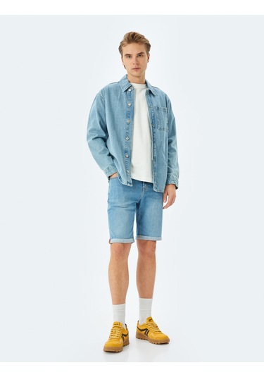 Koton Katlamalı Paça Bermuda Slim Fit Jean Şort Açık İndigo 5sam40009ıd Açık İndigo