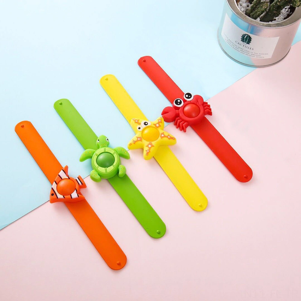 Lemestar Çocuklar İçin Doğal Bitki Yağıyla Kovucu, Silikon Karyolı Parmak Çubuğu - Turuncu