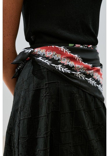 Saten Desenli Fular Lora Lora