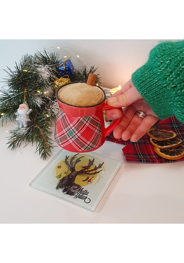 Decorita Cam Bardak Altlığı Mutlu Yıllar Geyik 4'lü Takım 10 x 10 CM Çok Renkli