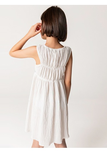 Sheshe Büzgülü Beyaz Kolsuz Kız Çocuk Elbise Renkli