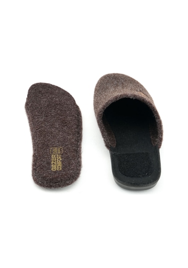 Gezer 15339 Kışlık Erkek Keçe Çıkarılabilir Taban Misafir Ev Bahçe Terlik Kahve