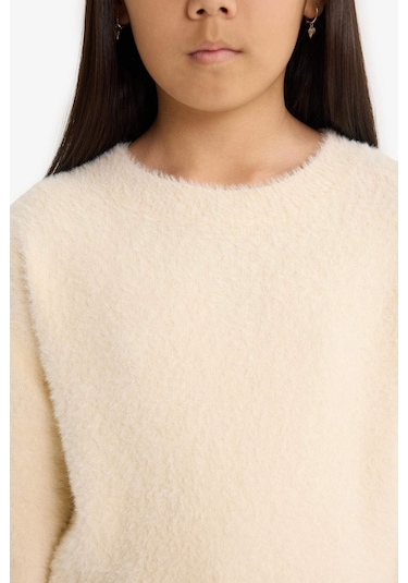 Defacto Kız Çocuk Regular Fit Bisiklet Yaka Triko Kazak Y2640a625wner105 Ekru-er105