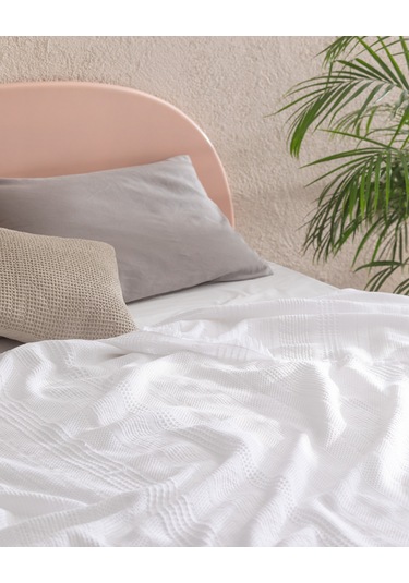 Madame Coco Lucille Çift Kişilik %100 Pamuk Yatak Örtüsü - Beyaz 8684427016732 Beyaz