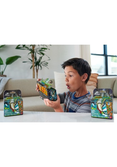 Jurassic World Mini Dinozor Ve Çeşitli Sürprizler Hvb29