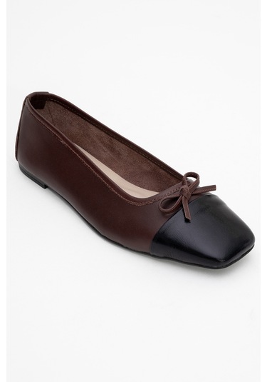 Romy Kahverengi-siyah Cilt Hakiki Deri Küt Burunlu Fiyonklu Kadın Babet Ayakkabı Kahverengi - Siyah