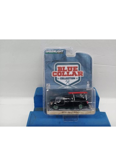 Greenlight Blue Collar Collection 2017 Ford F-150 1/64 Model Araba
