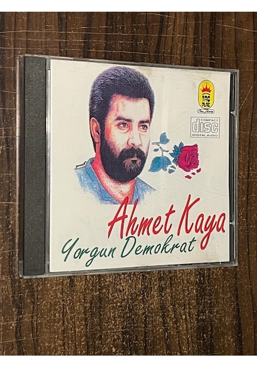 Ahmet Kaya - Yorgun Demokrat Cd 1993 - Taç Plak