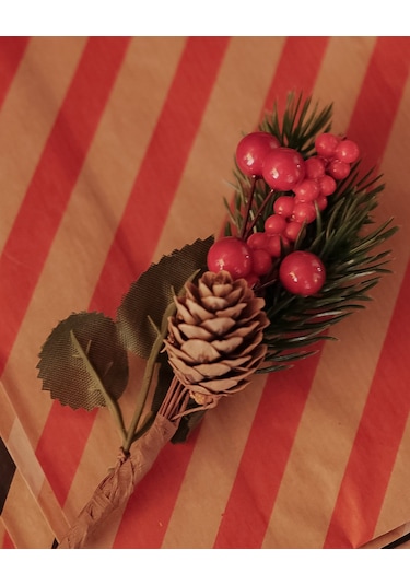 Kokina Yılbaşı Çiçeği, Yapay Çam Kozalaklı Kiraz Demeti, Yeniyıl Dekoratif Ev Süsü, 13 Cm - 12 Adet