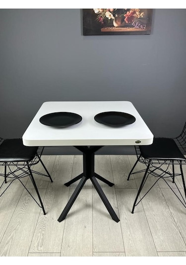 Tepe Beyaz Mutfak Yemek Masası Balkon Masası Kavisli Köşe Siyah Ayak 70 Cm