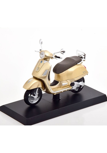 1:18 Atlas 2017 Vespa Gts 300