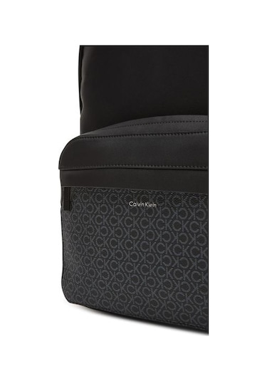 Calvin Klein Mono Baskılı Erkek Sırt Çantası Lv04d3187gub1 Siyah