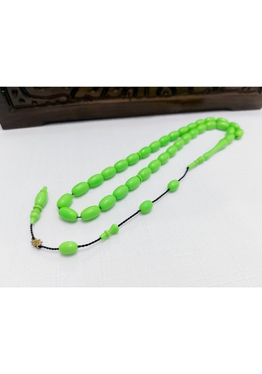 Ramazan Güneş Usta Eseri Eski Bowling Topu Eski Katalin Yumurta Kesim Tesbih... Ölçü: 7 X 11,5 Açık Yeşil