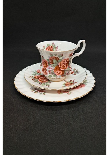 Yıldönümü Gülü Vintage Çay Fincanı 3 Parça 200 Ml