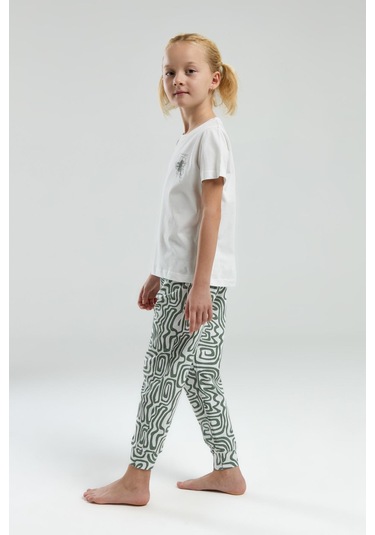 Arnetta 3303 Kız Çocuk Desenli Bisiklet Yaka Şortlu Kısa Kol Pijama Takım Yeşil