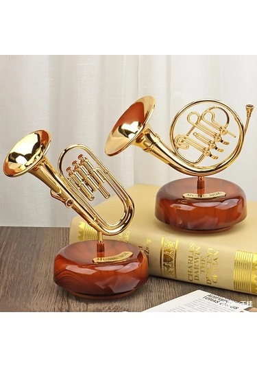 Willowhaven 2057 Small Lüks Döner Müzik Kutusu Altın Saksafon Trompet Kornet Dekor
