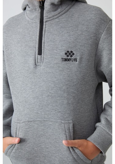 Gri Melanj Pamuklu Kalın İçi Tüylü Yumuşak Dokulu Standart Fit Nakışlı Erkek Çocuk Sweatshirt - 11244 Gri Melanj Gri Melanj Pamuklu Kalın İçi Tüylü Yumuşak Dokulu Standart Fit Nakışlı Erkek Çocuk Sweatshirt - 11244 Gri Melanj