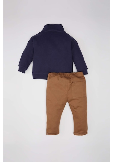 DeFacto Erkek Bebek 2'li Takım Dik Yaka Fermuarlı Sweatshirt Beli Lastikli Alt A8288A524WNBG710 Bej DeFacto Erkek Bebek 2'li Takım Dik Yaka Fermuarlı Sweatshirt Beli Lastikli Alt A8288A524WNBG710 Bej