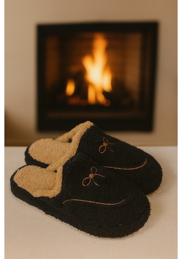 Amore Kapalı Kadın Ev Terliği Günlük Rahat Kışlık Terlik Çok Renkli