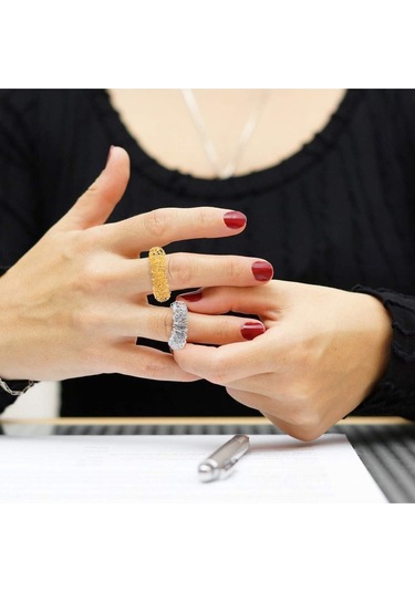 Altın Ve Gümüş Renk 2 Adet Batmayan İğneli Reiki Sujok Yüzüğü Masaj Esnek Yaylı Akupunktur Yüzük Altın - Gümüş