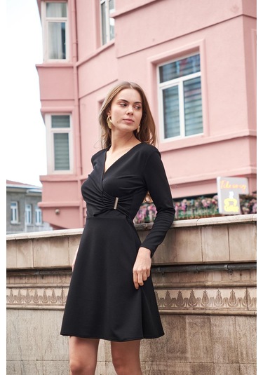 Kadın Likralı Krep Kumaş Kruvaze Anvelop Büzgülü Eteği Çan Uzun Kol Diz Boy Elbise-siyah Siyah