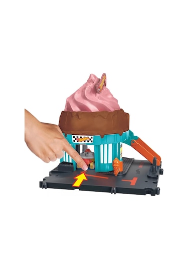 Hot Wheels Dondurma Mağazası Hdr24 Htn77 Lisanslı Ürün