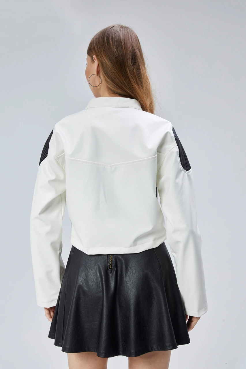 Kadın Oversize Fermuarlı Yaka Çıt Çıtlı Omuz Ve Etek Beyaz Desenli Kolej Yarışçı Ceket Motorcu Mont Beyaz-siyah