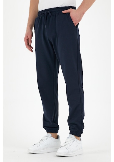 Erkek Eşofman Altı Etiketli Arka Ve Yan Cepli Regular Fit Lastik Paça 001 Lacivert Erkek Eşofman Altı Etiketli Arka Ve Yan Cepli Regular Fit Lastik Paça 001 Lacivert