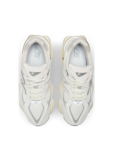 New Balance 9060 Kadın Spor Ayakkabı Bej