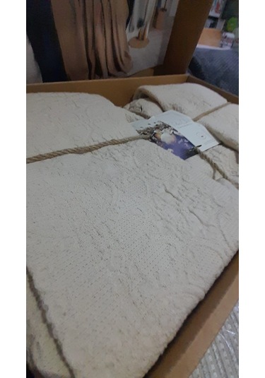 Bellisima Çift Kişilik Yatak Örtüsü Snow White Krem Diğer