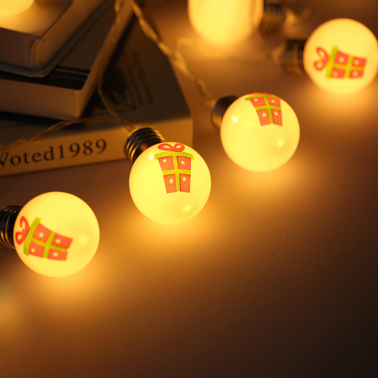 Youtek 1.5m 10 Led Noel Hediyesi Desenli Sürekli Aydınlatma Işık Zinciri - Noel Ve Bayram Dekorasyonu 2xaa Pil Gerekiyor, Pil Dahil Değil Diğer