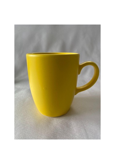 Kendini Rahat Bırak Sarı Kupa Bardak Çok Renkli