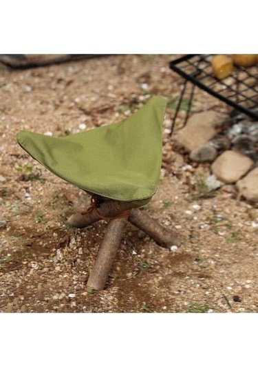 Dancemonkey Kamp Su Geçirmez Üçgen Dışkı Bezi, Taşınabilir, Kullanışlı, Naylon, 38x32 Cm, Saf Ve Kolay Kurulum Yeşil