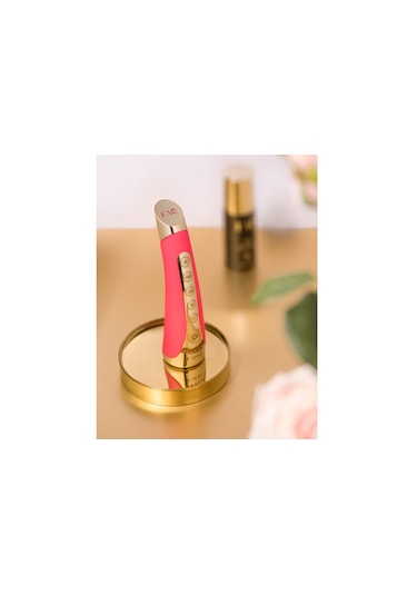 Foreo Faq 102 Pink Ruby Gelişmiş Klinik Yaşlanma Karşıtı Cihaz
