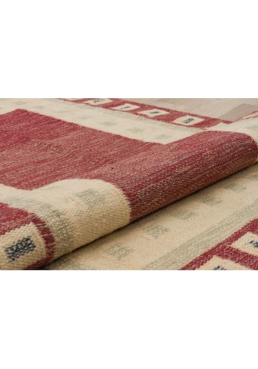 Bej Ve Kırmızı Rengiyle Evinizi Süsleyen Vintage Eskitme Halı 85x143