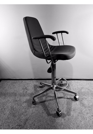 Tekerlekli Gri Deri Rahat Kollu Bar Sandalye Modelleri Gri