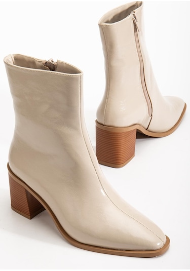 Bej Kadın Kalın Topuklu Bot Rugan Küt Burun Yüzüdüz-4258 Bej