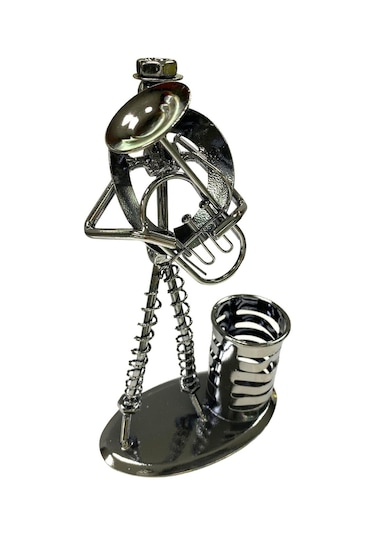 Tuba Çalan Adam Figürlü Masaüstü Metal Kalemlik 605716