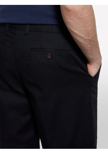 %100 Pamuk Yırtmaç Detaylı Regular Fit Bermuda Şort Erkek Siyah Şort - 325p4gj0s9018 Siyah %100 Pamuk Yırtmaç Detaylı Regular Fit Bermuda Şort Erkek Siyah Şort - 325p4gj0s9018 Siyah