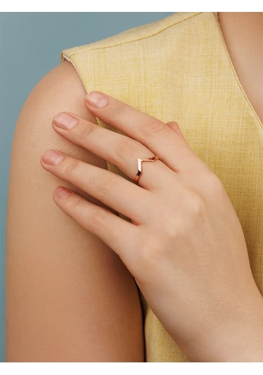 Veronika 925 Ayar Gümüş İnce Minimalist Üzeri Kaplama Yaldızlı Yüzük 79989612 Altın